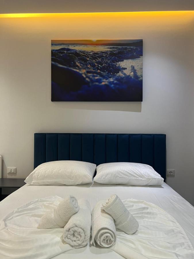 E&L Luxury Apartments Sarande Bagian luar foto